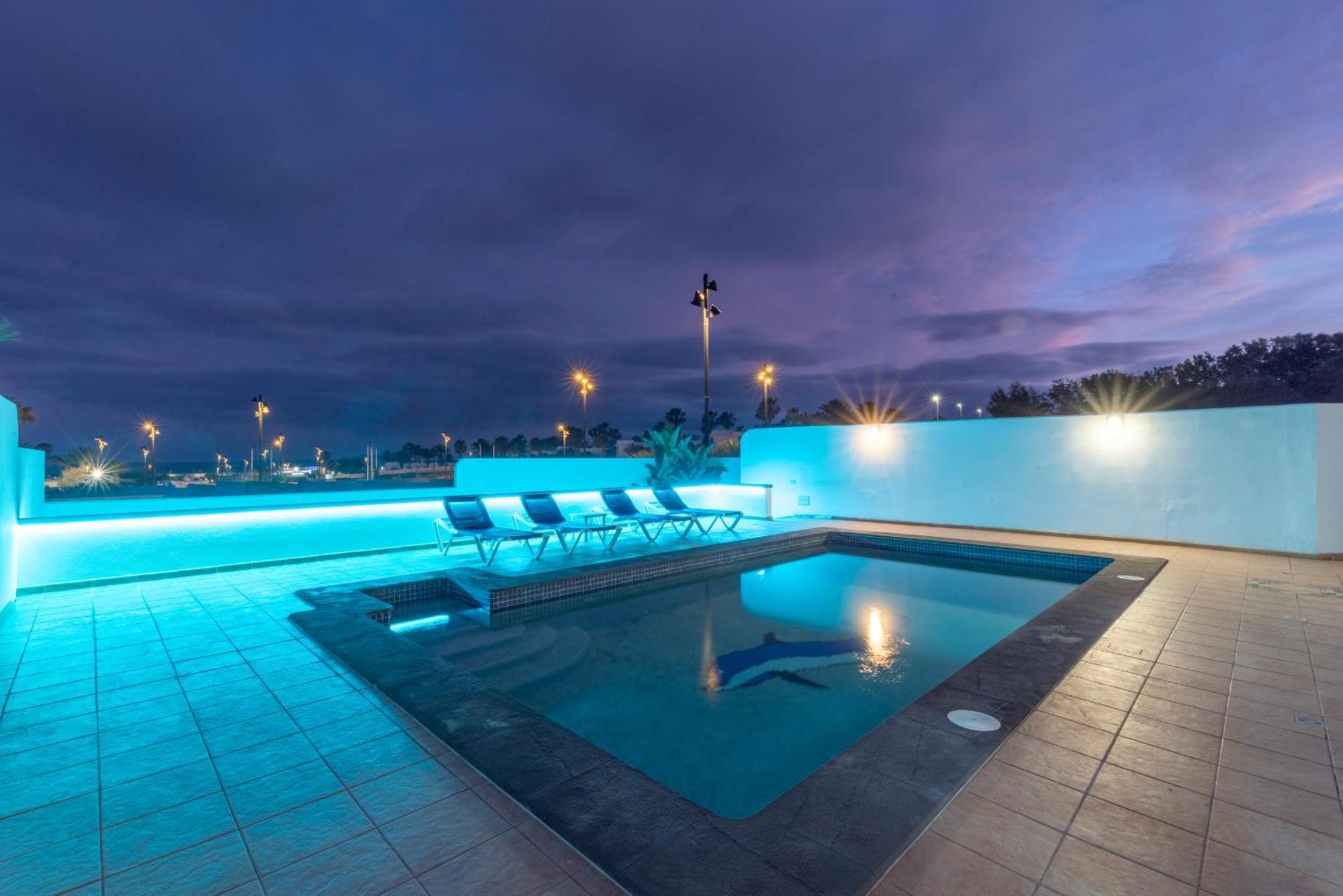Villa Michelle - Lh114 By Villas Now Ltd Playa Blanca  Exterior foto